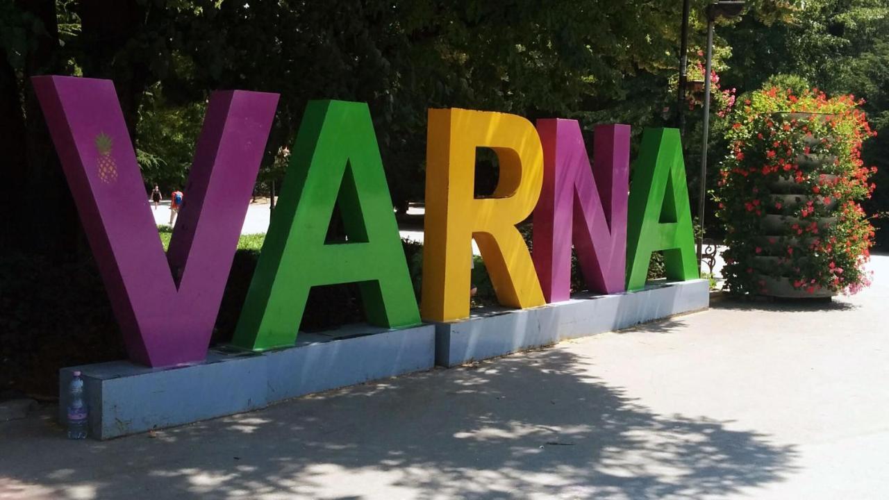 Comfort Zamenhof Varna Exteriér fotografie